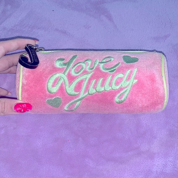 Juicy Couture Handbags - Green and pink juicy couture barrel bag